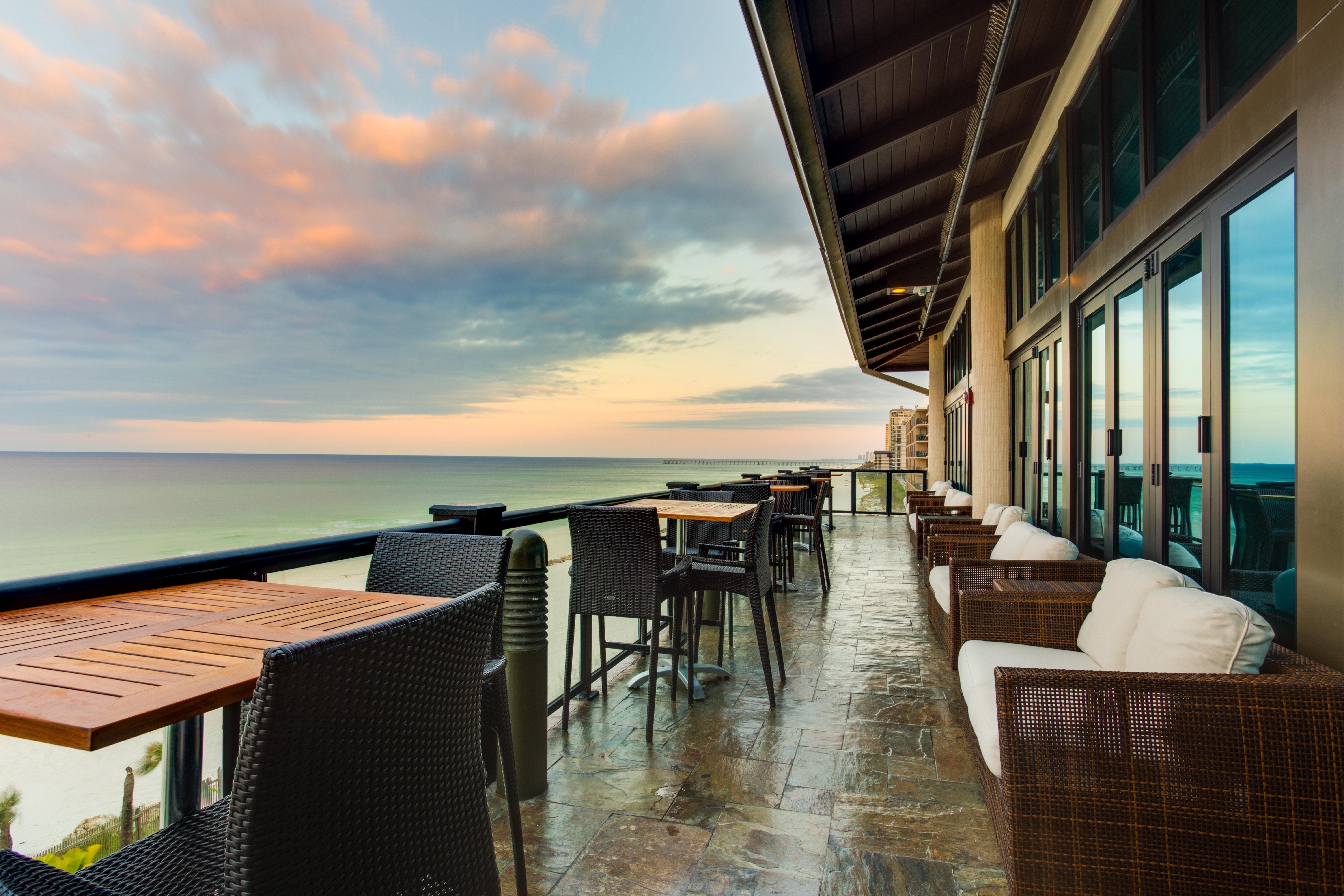 Holiday Inn Resort Panama City Beach By Ihg Exterior photo