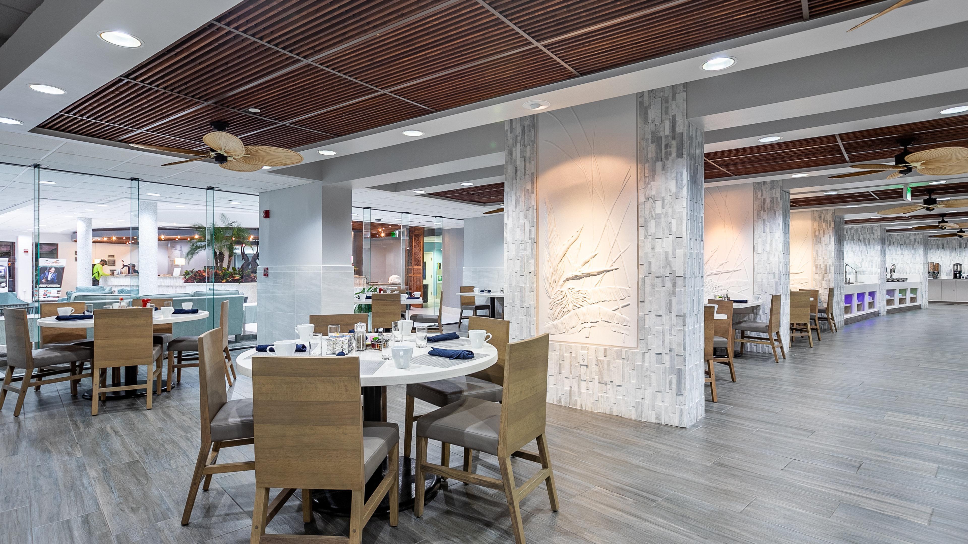 Holiday Inn Resort Panama City Beach By Ihg Exterior photo
