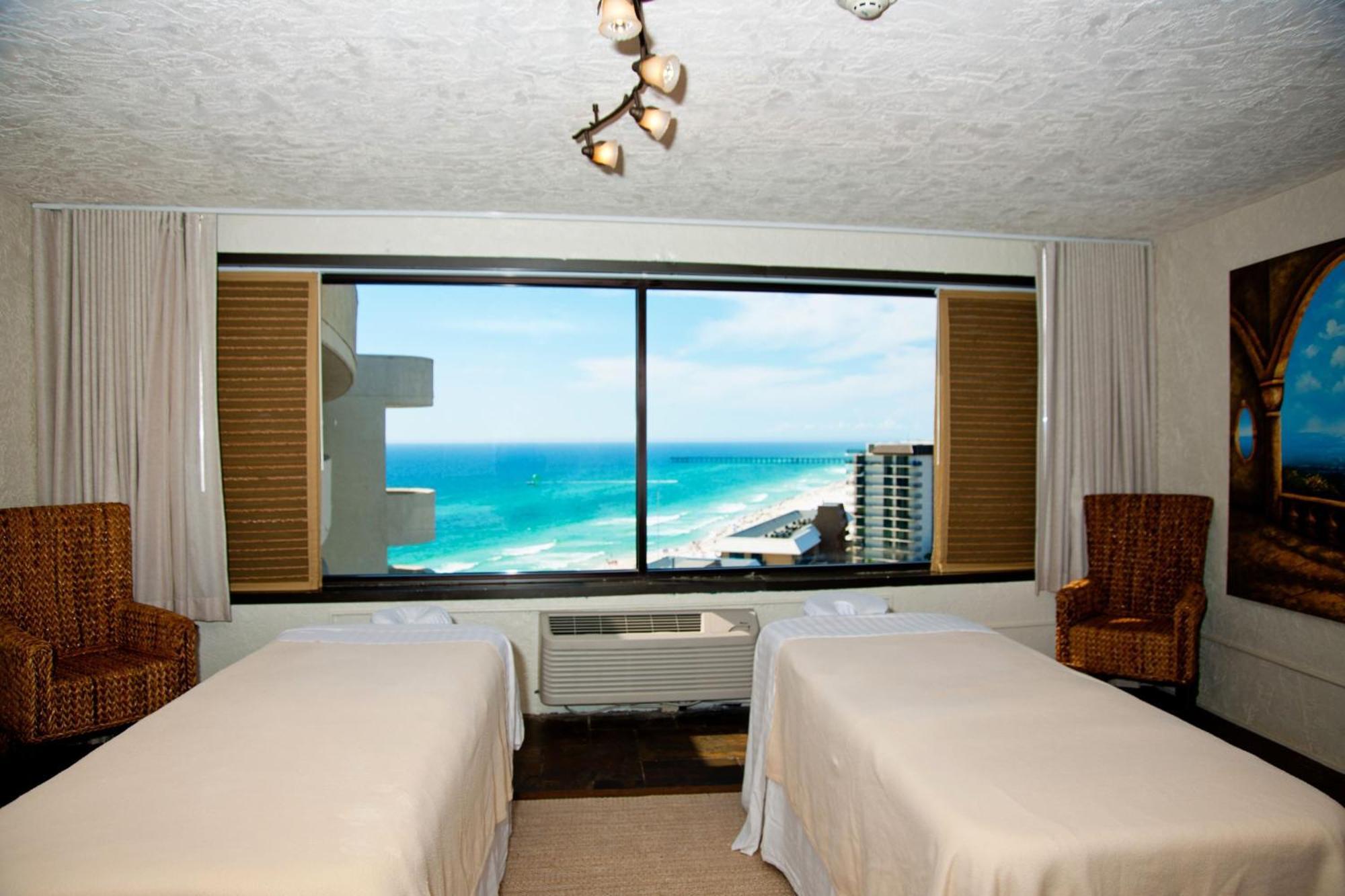 Holiday Inn Resort Panama City Beach By Ihg Exterior photo
