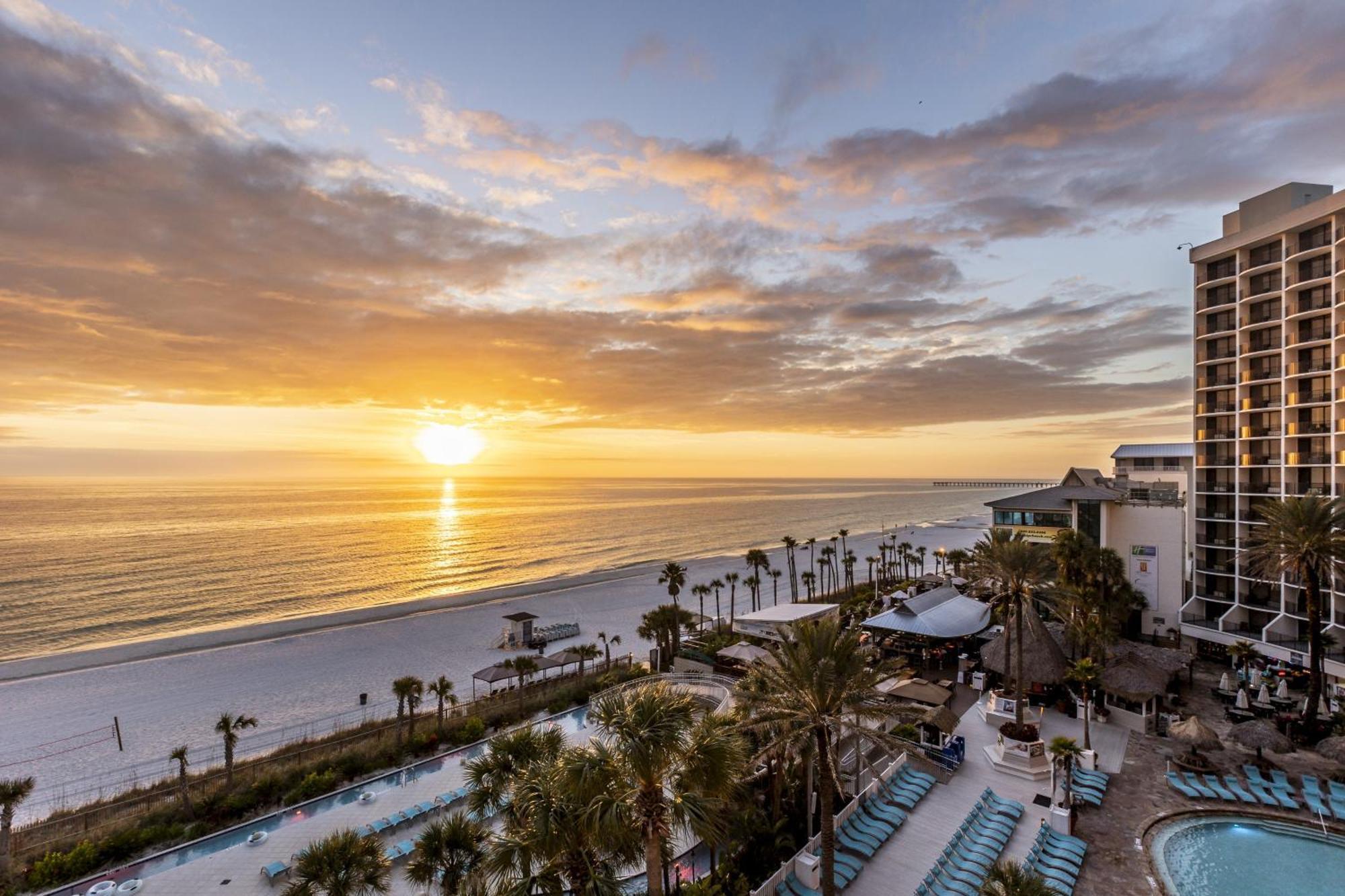 Holiday Inn Resort Panama City Beach By Ihg Exterior photo